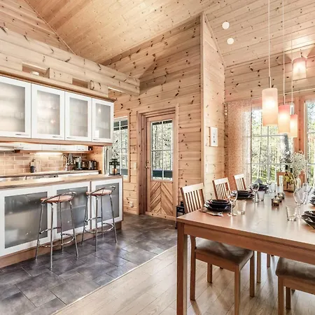 Ferienhaus Blue Pine Hideaway By Hilla Äkäslompolo